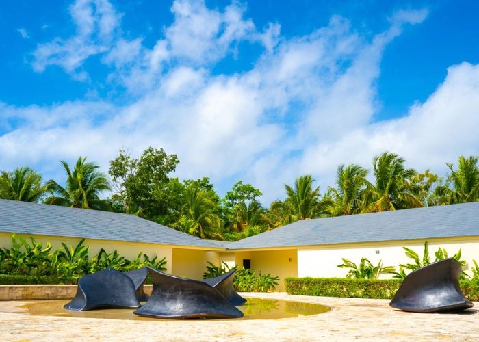 Balconies, panoramic overlooks and other outdoor extensions provide enchanting views of the magical mexican caribbean.  Blue Diamond Luxury Boutique Hotel Riviera Maya
