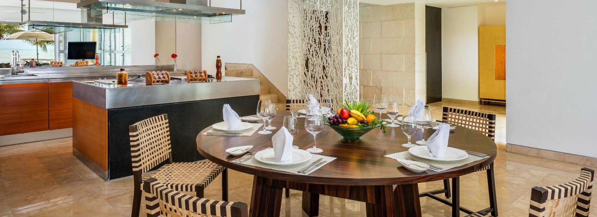 Room service Blue Diamond Luxury Boutique Hotel Riviera Maya Room service Blue Diamond Luxury Boutique Hotel Riviera Maya